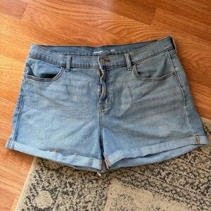 🔴 Old Navy Size 14 Denim Shorts